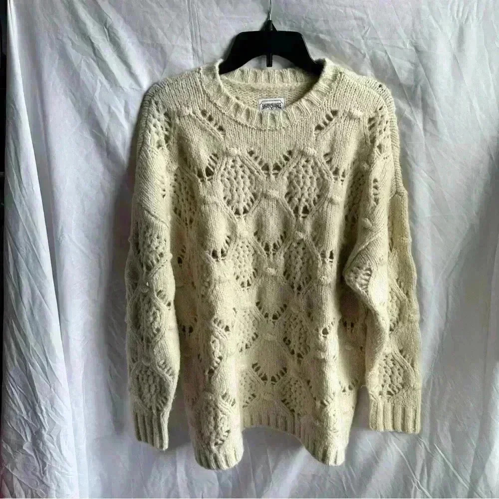 American Eagle Cream Chunky Knit Oversized Crewneck Sweater Size S